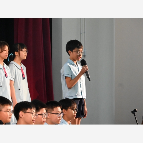 0027_1705畢業生表演